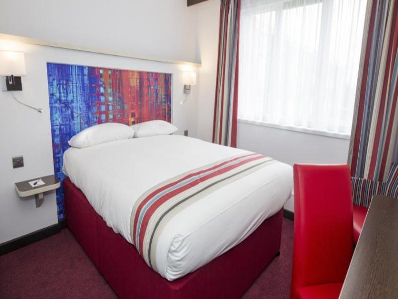 Hotel Ramada Milton Keynes Exteriér fotografie