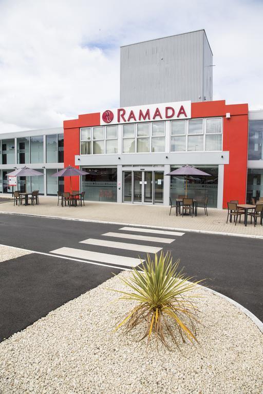 Hotel Ramada Milton Keynes Exteriér fotografie